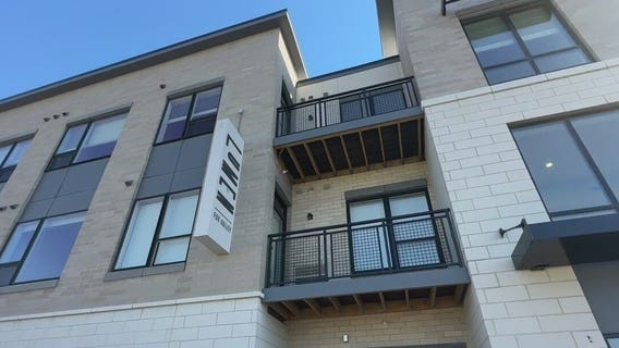 Apartment complex opens in Fox Valley Mall in Aurora