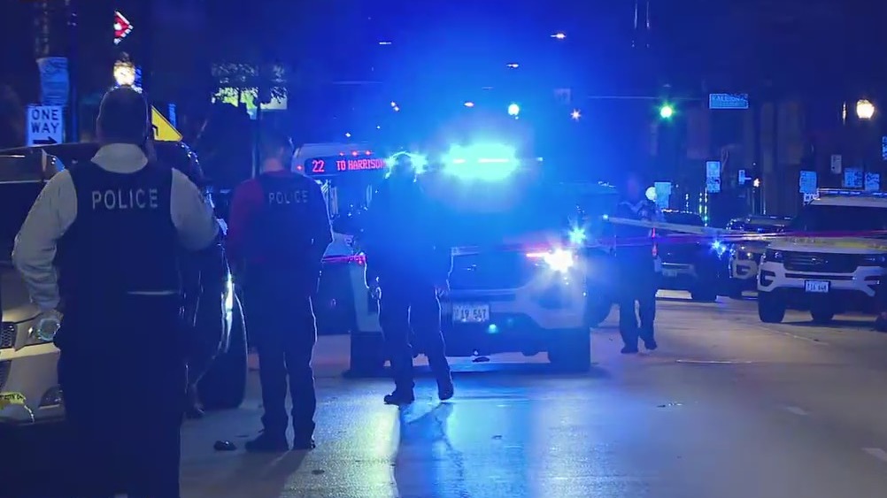 3 shot in Rogers Park: police