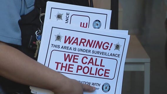 Chicago police plan to increase foot patrols in high-traffic shopping corridors for the holidays