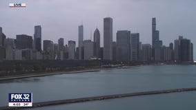 Warming centers open up across Chicago as temps dip below freezing