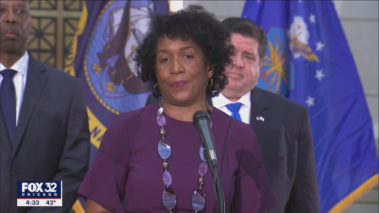 Pritzker joins Gold Star families for Christmas tree lighting in the Loop