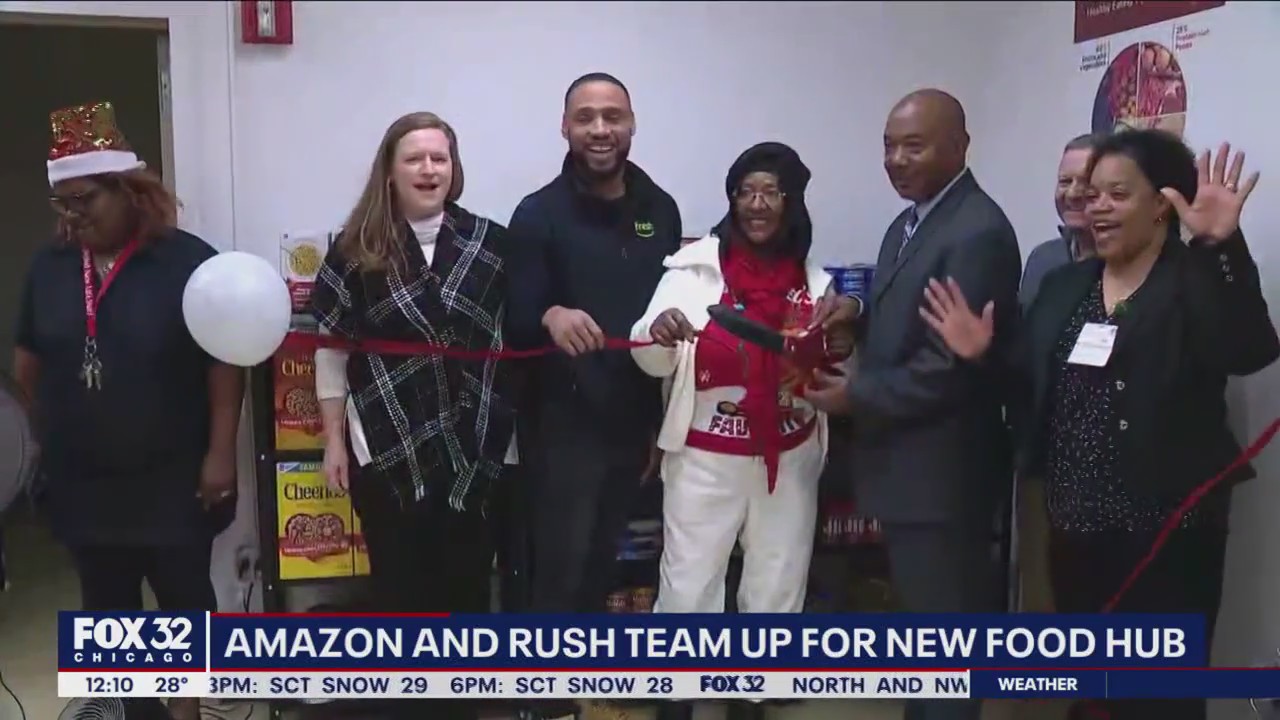 New food pantry opens on Chicago's West Side to bring resources, nourishment to residents