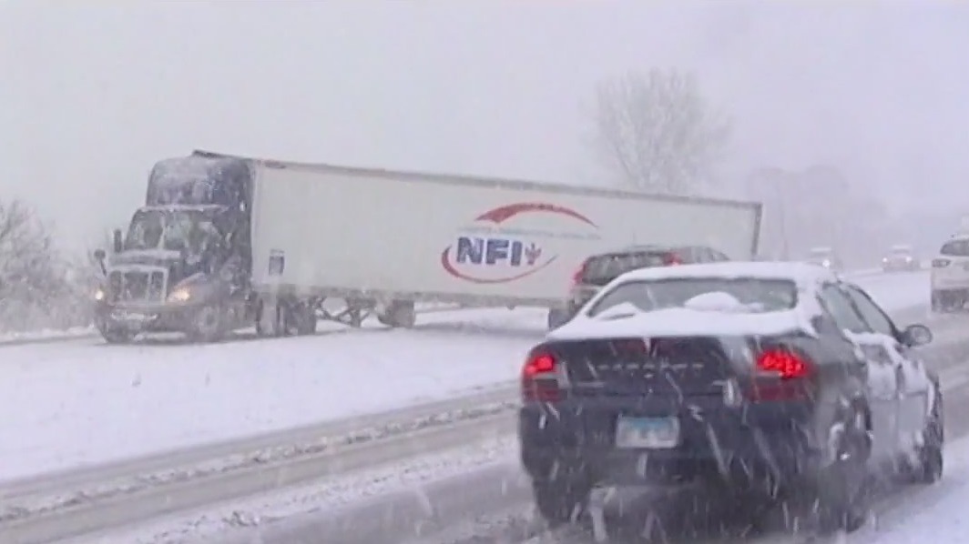 Midwest travelers brace for massive winter storm during busy holiday weekend