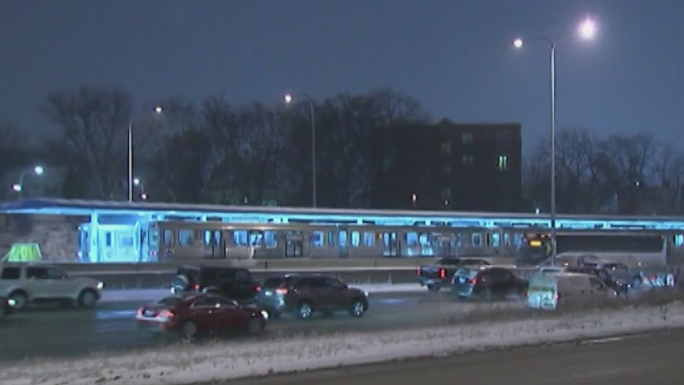 CTA buses rerouted from DuSable Lake Shore Dive due weather coming off Lake Michigan