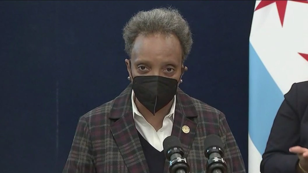 'Don't get COVID for Christmas': Cases surge ahead of holidays, officials say