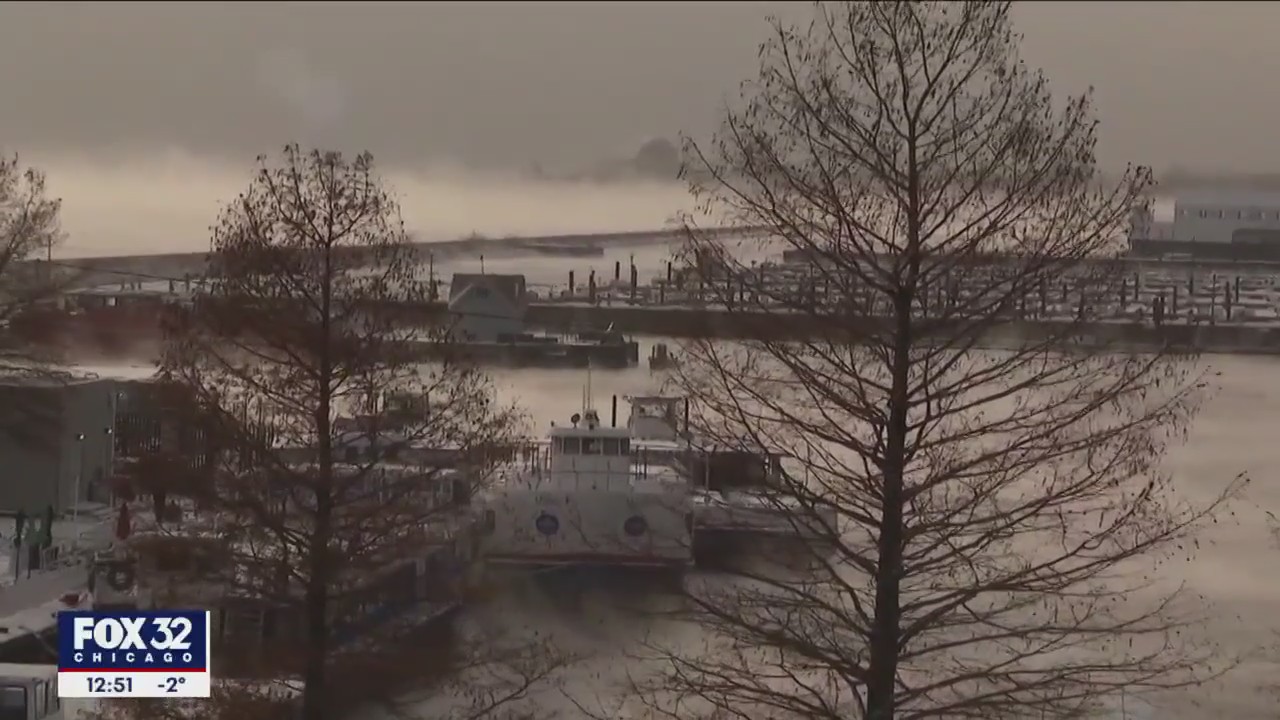 Chicago waters steaming as extreme cold plagues the area