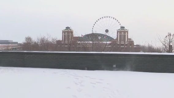 Jake takes on the cold, snow in downtown Chicago