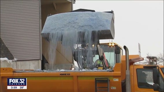 Winter Storm Warning: Chicago leaders prepare for snow, bitter cold