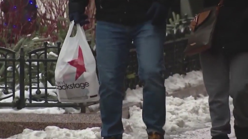 Shoppers making Christmas returns in Chicago