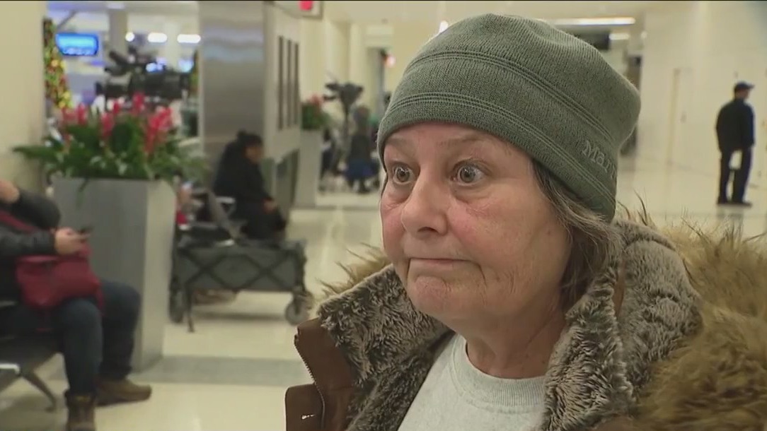 "Southworst" - Chicago travelers voice frustration with Southwest Airlines as meltdown continues at Midway Airport