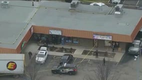 Man shot at Bolingbrook barbershop