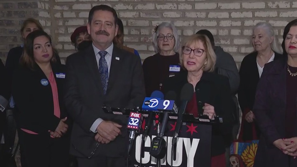 Chicago mayoral candidate Chuy Garcia snags major endorsement, pledges support for 'women's issues'