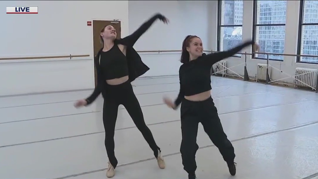 Broadway in Chicago hosts free dance workshop taught by working professionals
