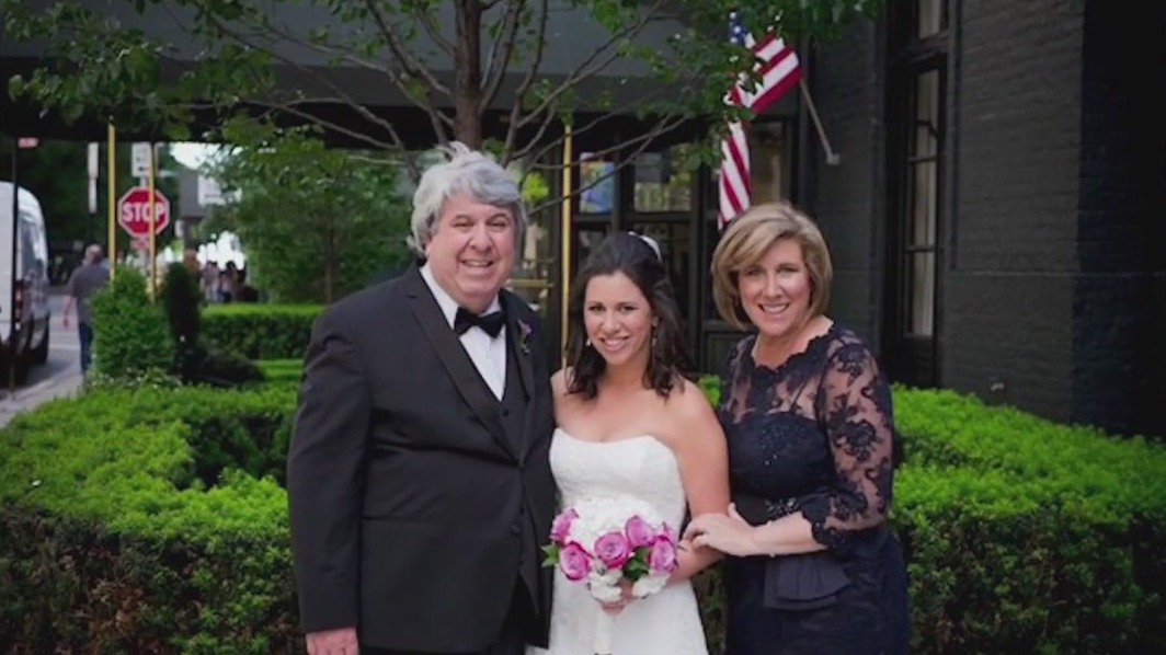 Chicagoan organizes 'Pushing Back Against Pancreatic Cancer' event after both parents diagnosed