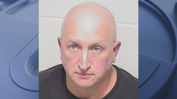 Father of Highland Park shooting suspect to return to court in February