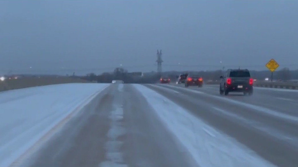 Winter weather cancels flights, leads to death in Texas