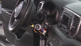 Skokie mechanic says device can stop car thefts