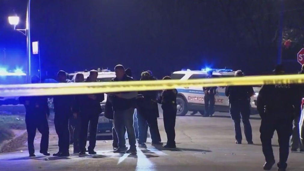 Chicago leaders push to reduce violence in 2023