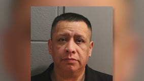 Neighbor of Chicago tattoo artist charged with sexual assaults says she narrowly escaped his advances