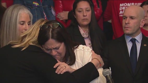 Highland Park shooting survivor describes moments of horror