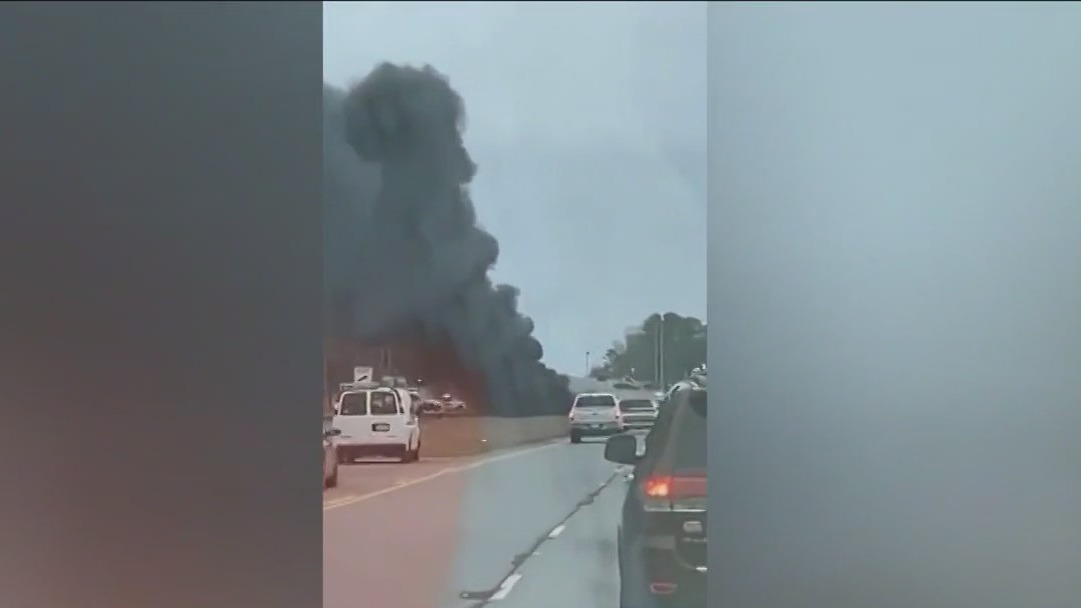 Black Hawk military helicopter crashes near Alabama highway, 2 dead: authorities
