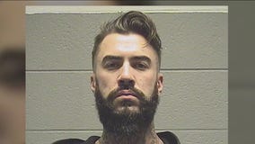 Orland Park man, former MTV star wanted for allegedly trying to have sex with juvenile