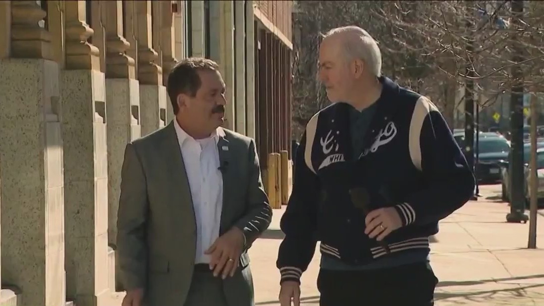 Chicago mayoral election: Chuy Garcia begins final push for votes