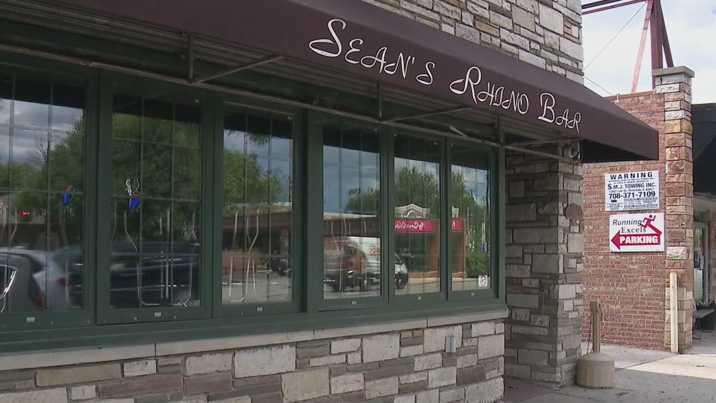 Beverly bar violated liquor license night officer Danny Golden was shot