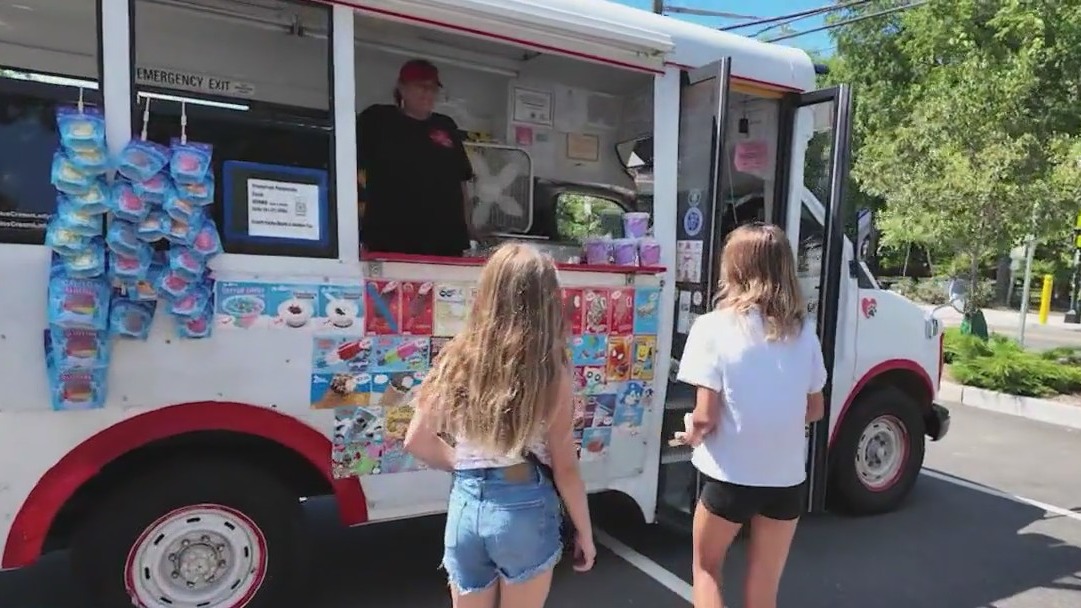 Customers rally to save NJ ice cream truck