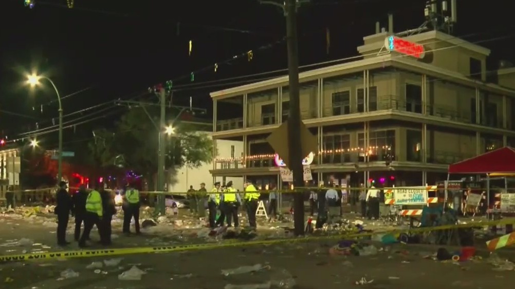Mardi Gras shooting: 1 dead, 4 injured during parade in New Orleans