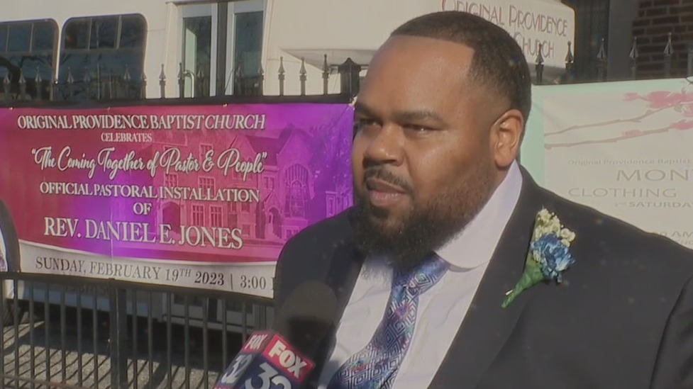 Oldest Baptist church on Chicago?s West Side installs their youngest leader ever