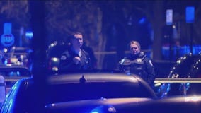 Chicago cop shot and killed, fellow officers gather to honor him