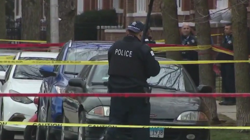 Woman, 21, shot and killed on Chicago's Northwest Side