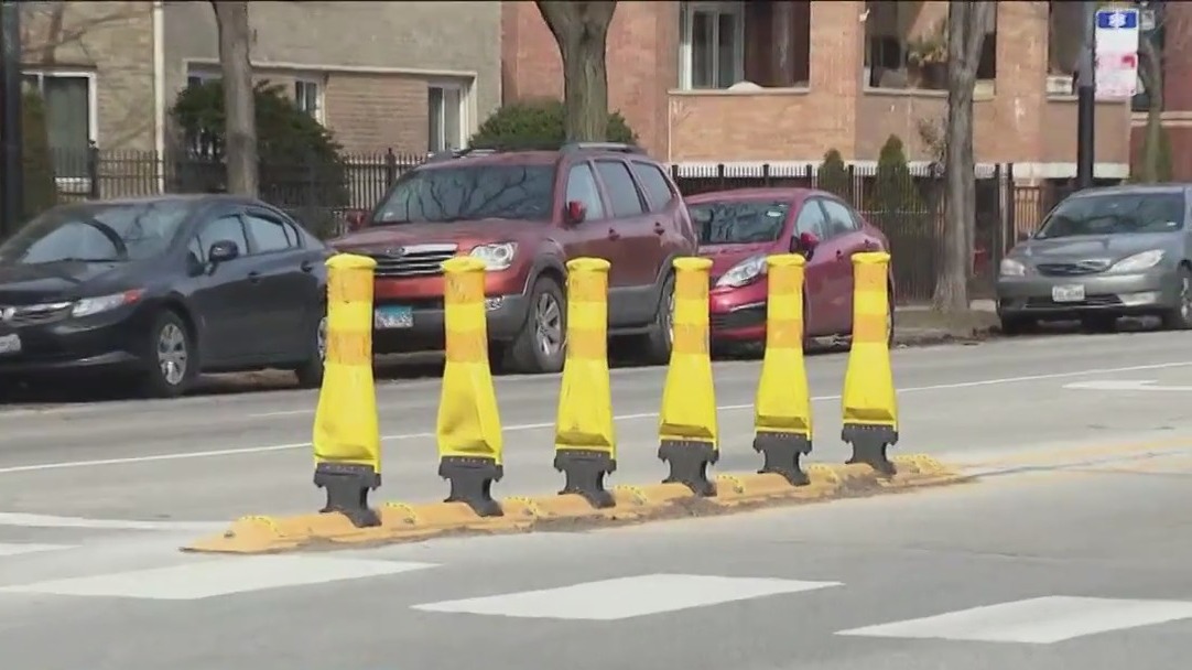 Chicago installs new traffic devices to encourage drivers to take safer left turns