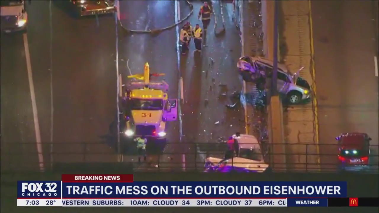 Multi-car crash snarls traffic on Eisenhower Expressway | FOX 32 Chicago