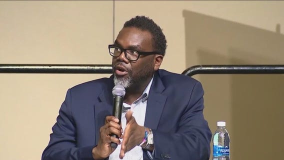 Chicago mayoral candidates rally for support in final days before election