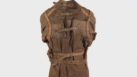 Chicago auction house opening bids for items connected to Harry Houdini