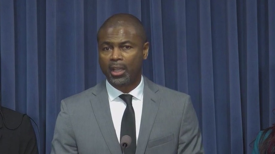 Illinois bill would require more diverse reading curriculum for K-12 students