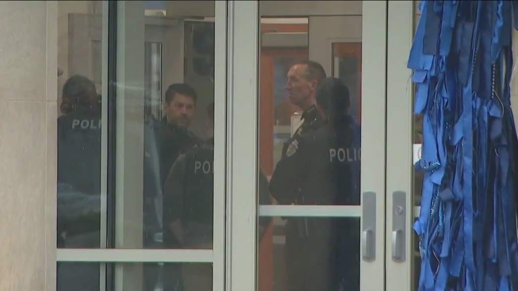 Highland Park High School put on lockdown after report of student with gun