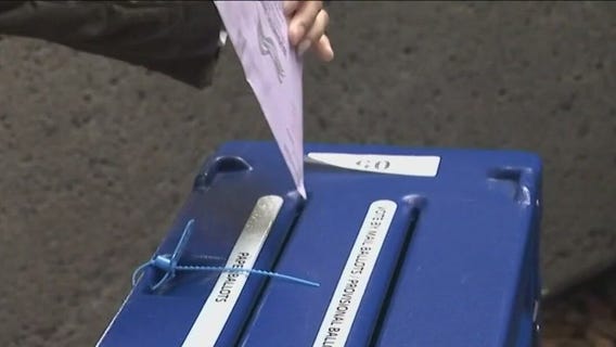 Chicago mayoral candidates make final push for key Latino vote ahead of Election Day