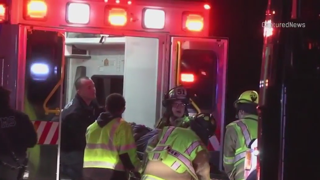 Ambulances respond after roof reportedly collapses at Apollo Theatre in Belvidere