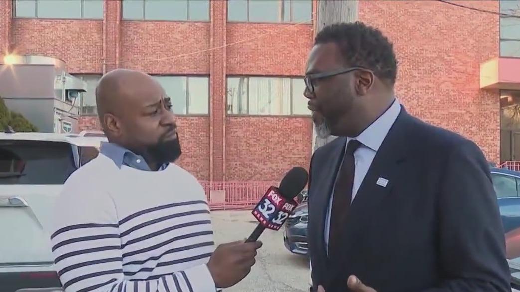 Chicago Mayoral Election: Brandon Johnson, Paul Vallas rush to finish line