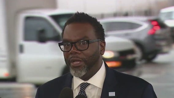 How did Chicago's voter turnout impact the mayoral election