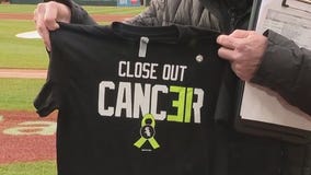 White Sox faithful rally around Liam Hendriks after non-Hodgkin's lymphoma diagnosis