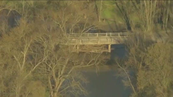 Death investigation launched after body found in North Branch of Chicago River