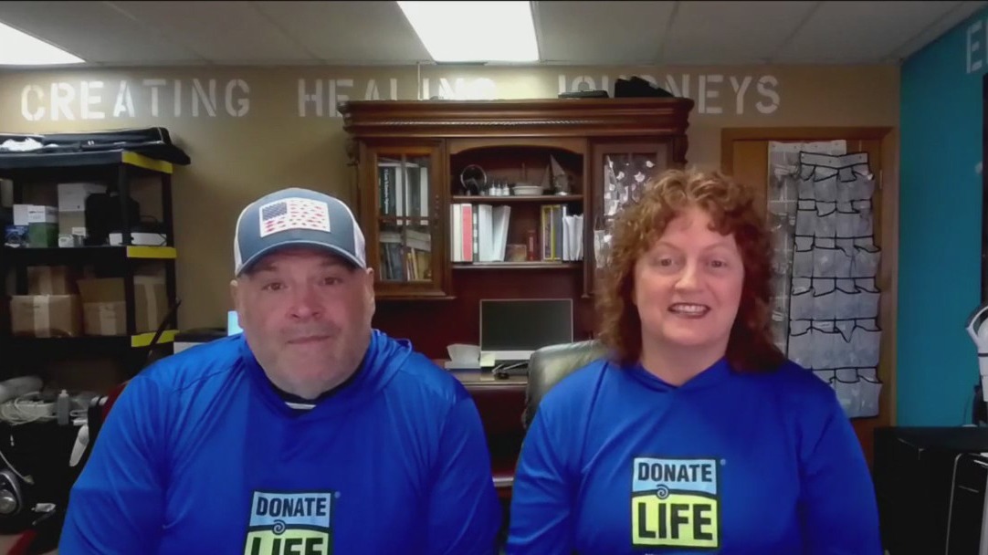 Chicago couple returns from climbing Mt. Kilimanjaro for a good cause