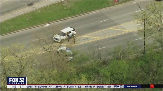 Person fatally shot while driving on Chicago's Northwest Side
