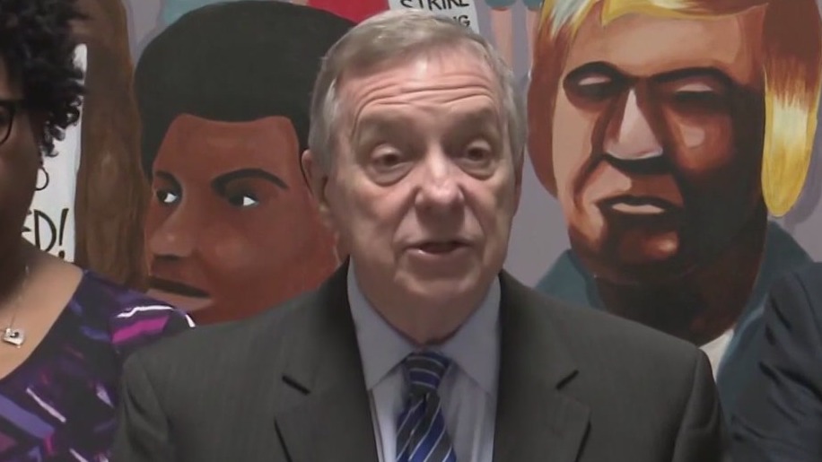 Criminals target Chicago mail carriers to steal this item