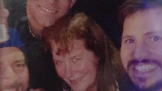 Wrigleyville mourning the loss of Beth Murphy, owner of Murphy's Bleachers