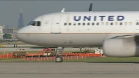 United Airlines to hire 15,000 people this year